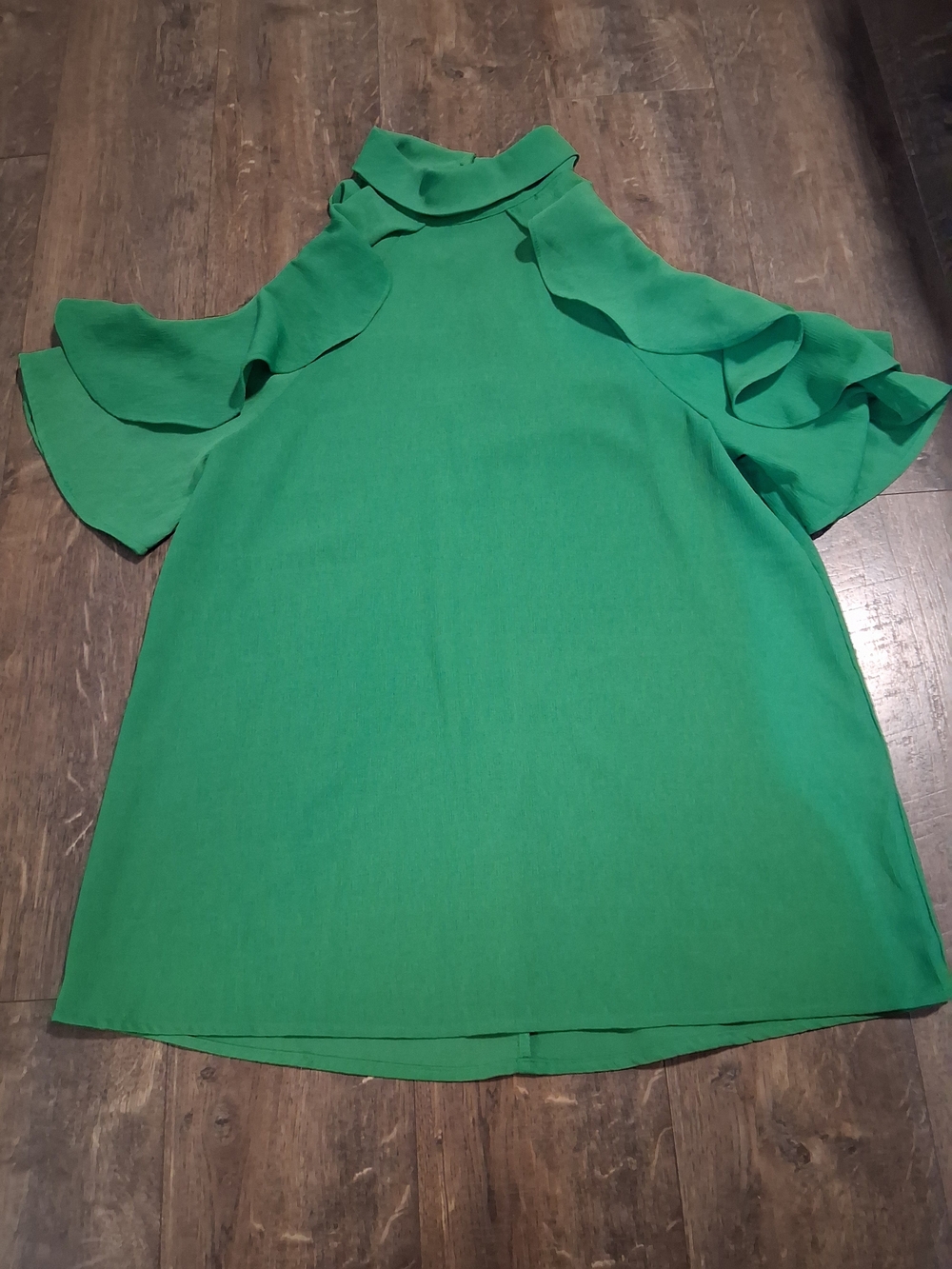 eesome Green Ruffle Cold-Shoulder Sleeveless Blouse Small